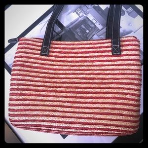 💰4/$20💰Red/straw basket bag with leather straps